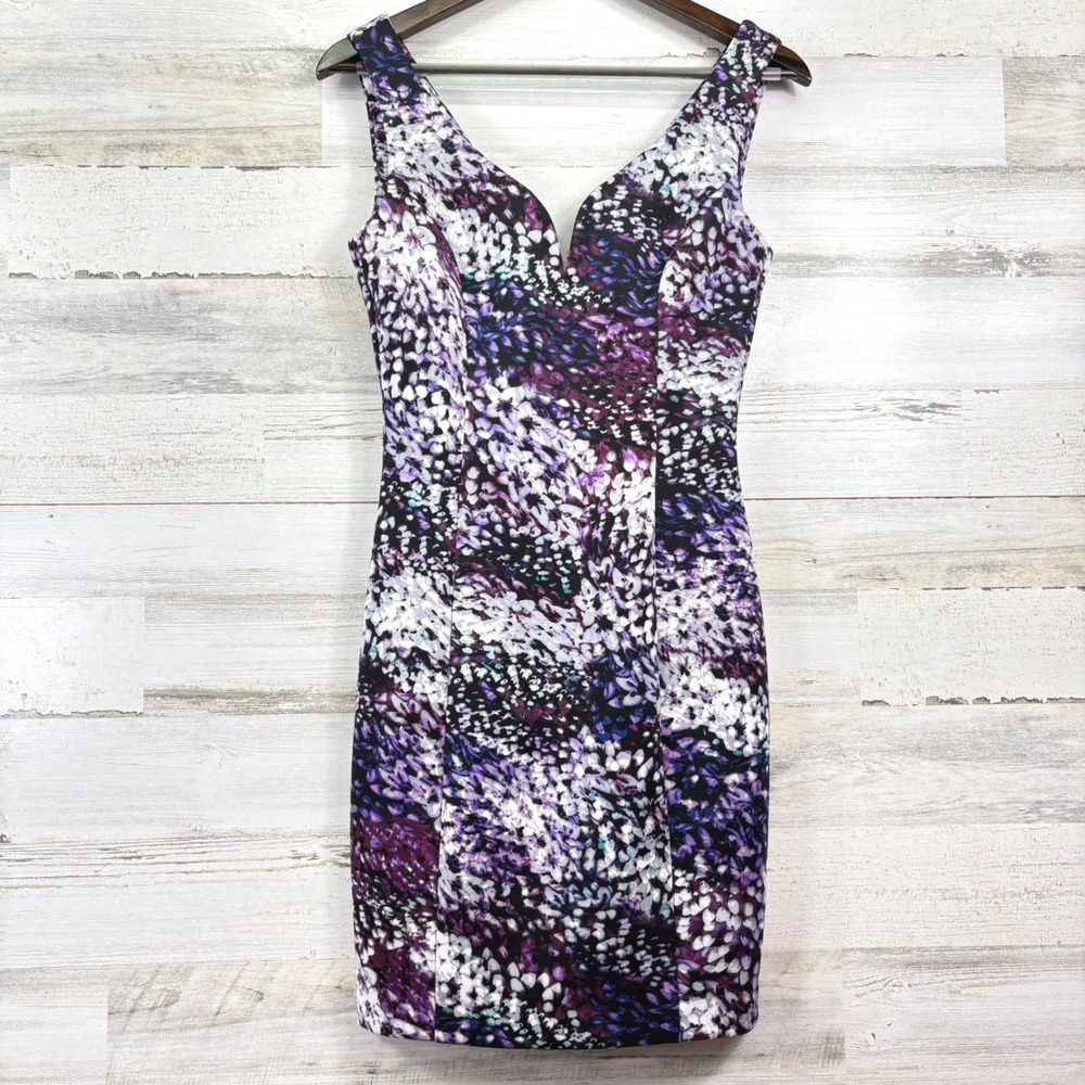 GUESS Bodycon Dress Womens 6 Purple Multi Abstract V-Neck Sleeveless Glam Party
